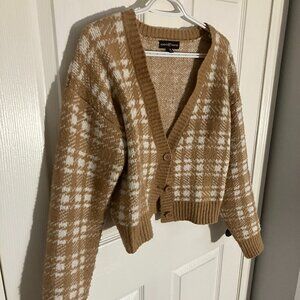 Almost Famous Cardigan Size Medium